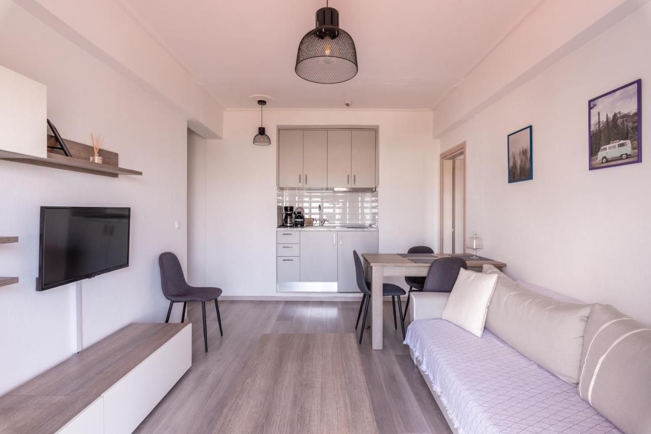 Minimalist Apartments W/ View 塞萨洛尼基 外观 照片