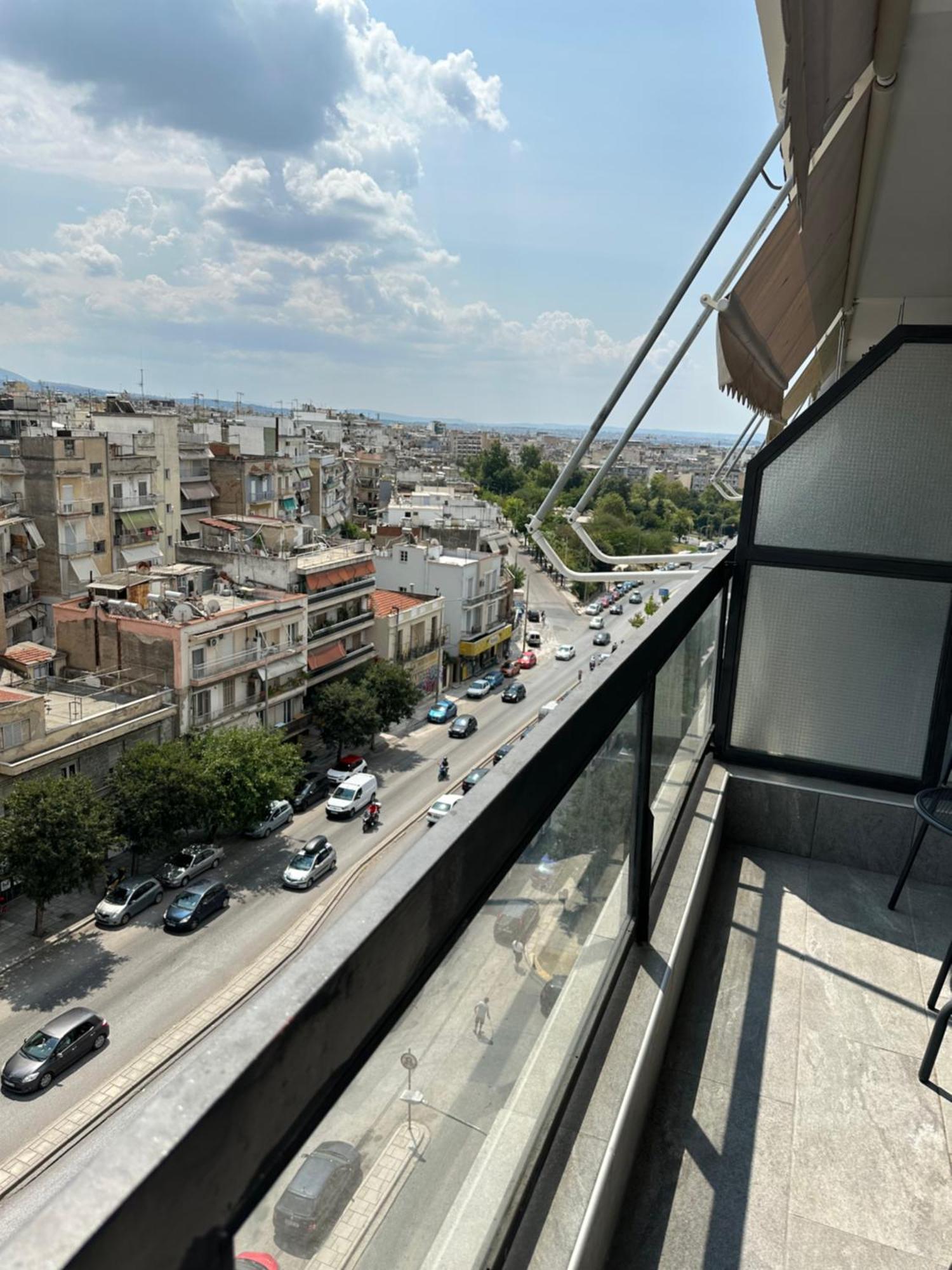 Minimalist Apartments W/ View 塞萨洛尼基 外观 照片